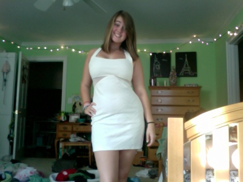 beyaz elbise