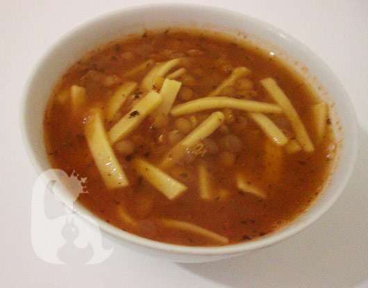 erişteli-mercimek-çorbası