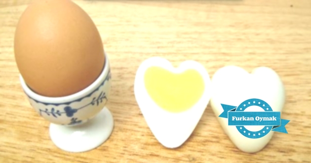 Romantik kahvaltılar kalp şeklinde yumurtalar