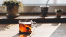 Uyku problemi yaşayanlar için çay tarifleri